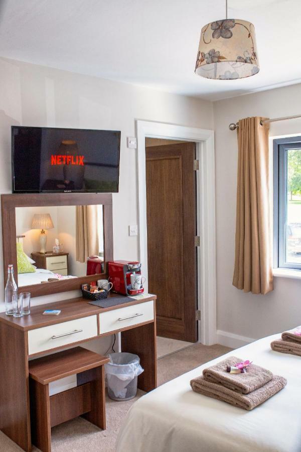Taim Lodge Westport Ngoại thất bức ảnh
