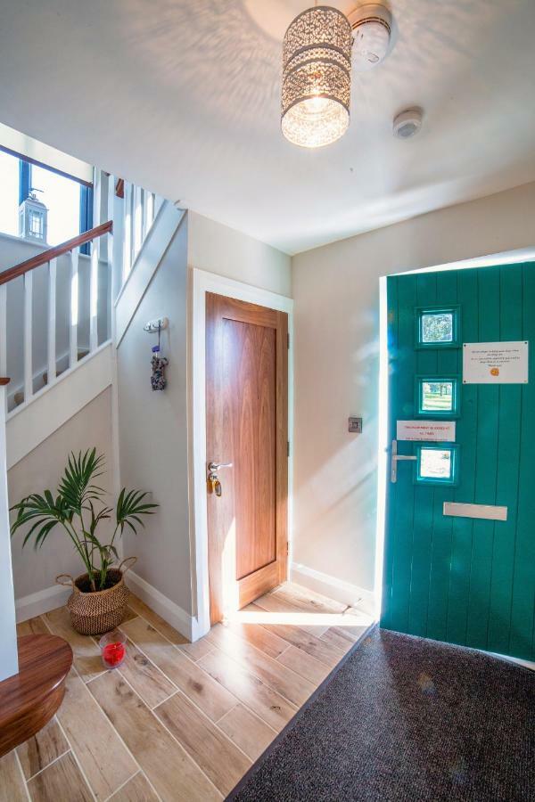 Taim Lodge Westport Ngoại thất bức ảnh